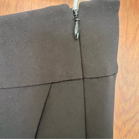 EUC Express Black Skirt Minimalist Pencil Corporate Womens 10 Basic Office Siren - Picture 5 of 6